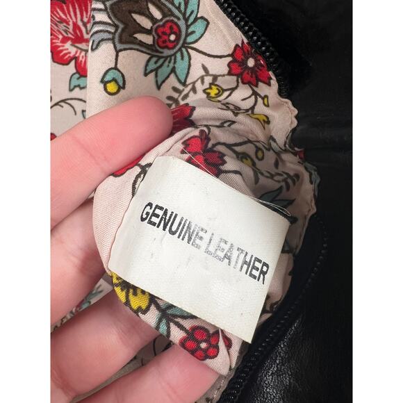 Latico USA Black Leather Tote - Picture 7 of 7